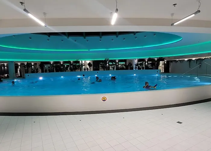 Διαμέρισμα Hanza Tower 306, Basen, Sauna, Jacuzzi, Fitness *